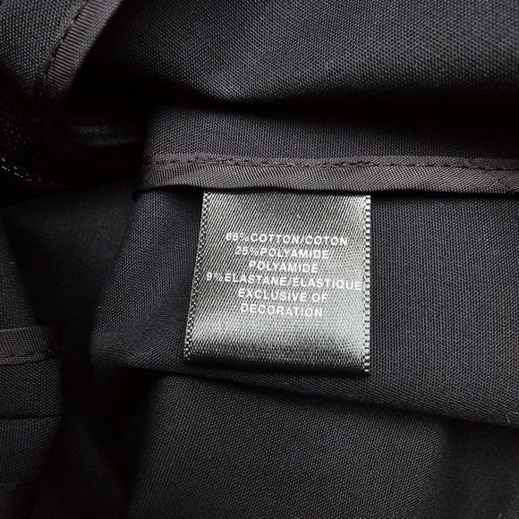 Lafayette 148 New York Black Dress with Full Front Zipper, LBD, Size Medium - Picture 9 of 10